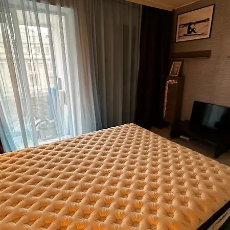 Apartament Piata Ovidiu Square *